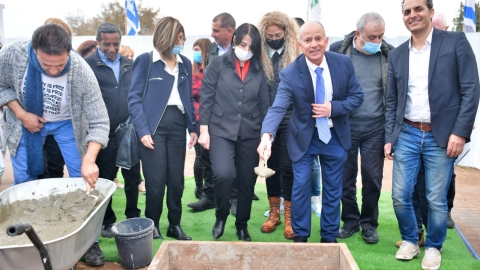בקרוב בית ספר חדש לאלומות.jpg