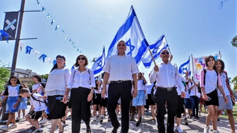RQZZE8960.JPG