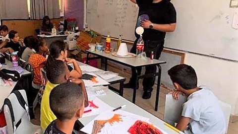 קייטנות בבתי ספר.jpg