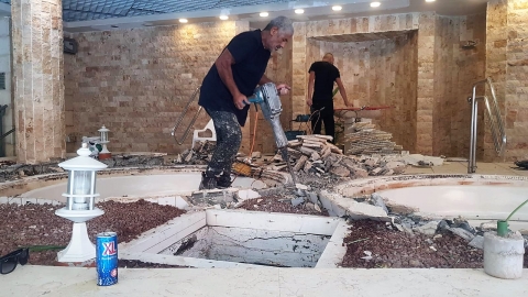 החלפת בריכות הגקוזי בחדשות.jpg