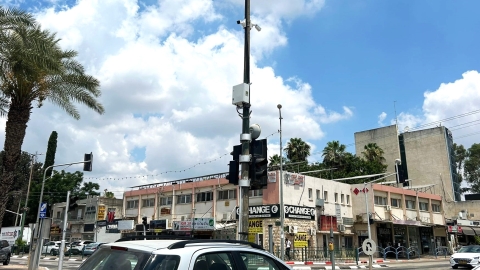 מצלמות בעיר.jpg
