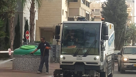 ניקיון כבישים ושטיפה.jpg